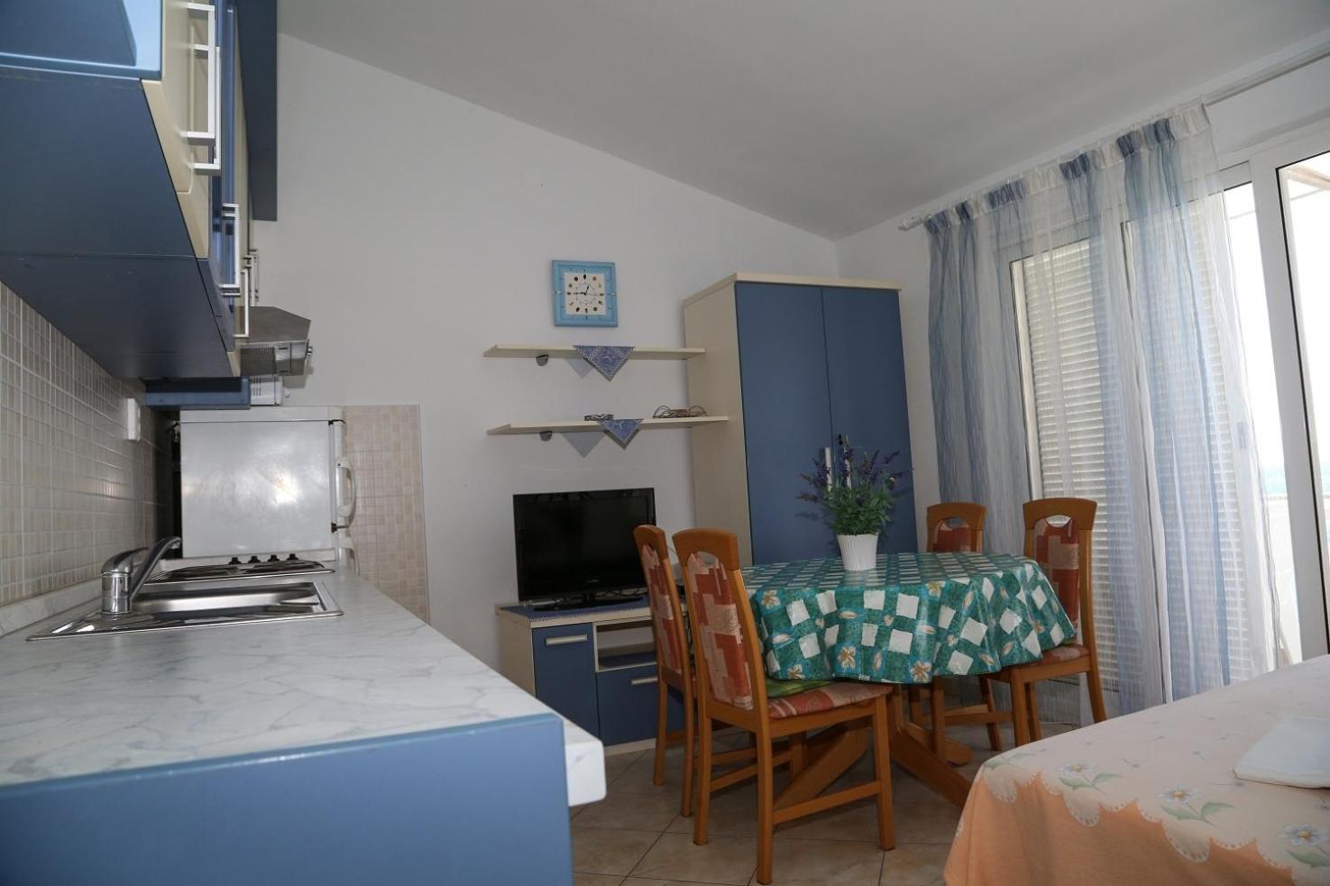 Apartments By The Sea Milna, Hvar - 12244 Rom bilde